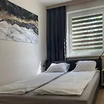 Apartment 4uapart-apartment *