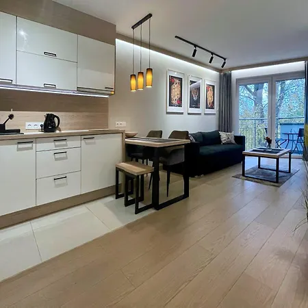 Апартаменты 4uapart-apartment *