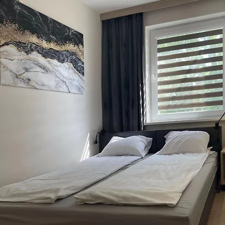 Апартаменты 4uapart-apartment *