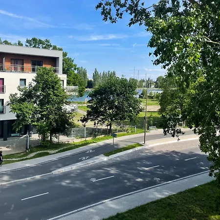 4uapart-apartment Apartman *